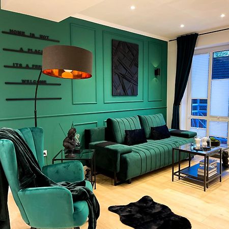 Ferienwohnung Domizil Am Delft II エムデン エクステリア 写真