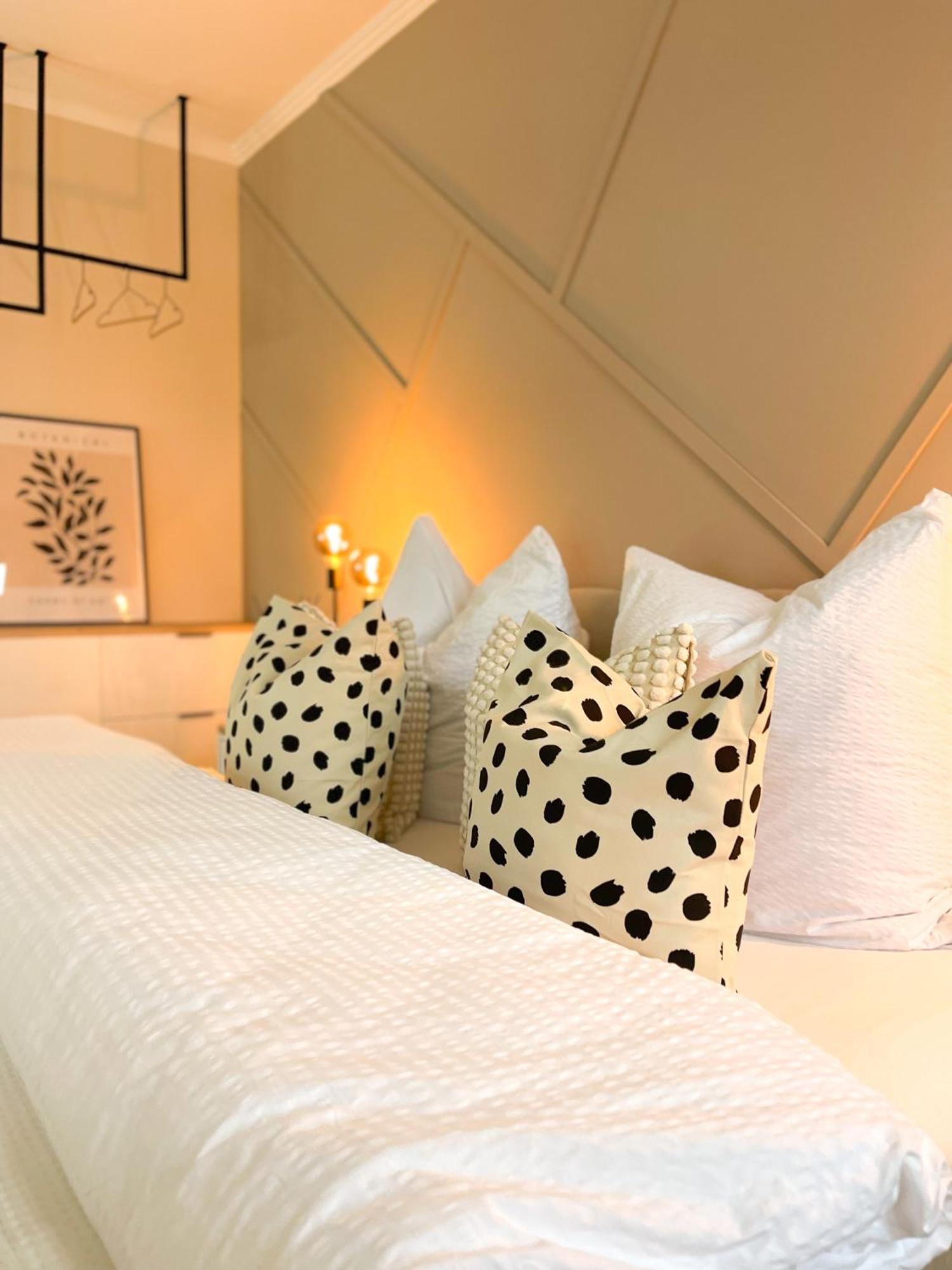 Ferienwohnung Domizil Am Delft II エムデン エクステリア 写真